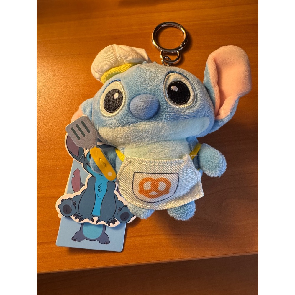 Disney Lilo & Stitch Plush‎ Keychain Baker Chef Pretzel Apron Keyring